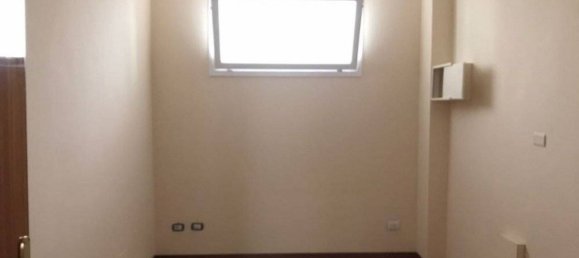 5 bedrooms Apartment in Benevento, Italy No. 373340 5