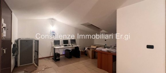 3 Schlafzimmer Wohnung in Garbagnate Milanese, Italy, Nr. 206369 21