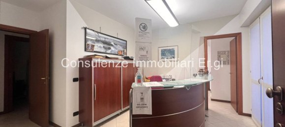 3 Schlafzimmer Wohnung in Garbagnate Milanese, Italy, Nr. 206369 35