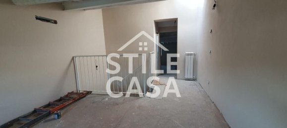 4 rooms House in Lucca, Italy No. 280047 24