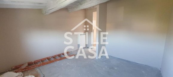 4 rooms House in Lucca, Italy No. 280047 21