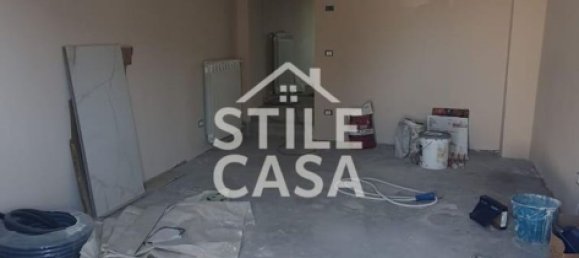 4 rooms House in Lucca, Italy No. 280047 40