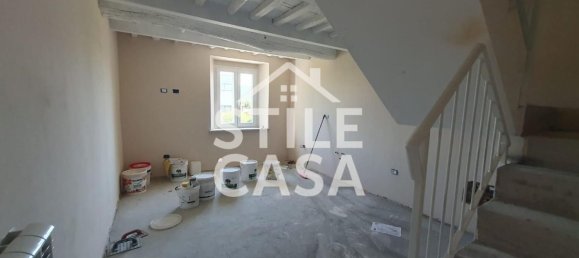 4 rooms House in Lucca, Italy No. 280047 38