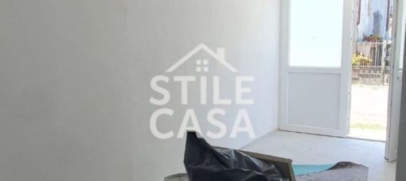 4 rooms House in Lucca, Italy No. 280047 11