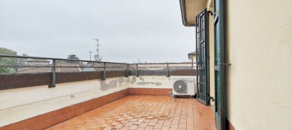 2 rooms Apartment in Reggio Emilia, Italy No. 179503 8
