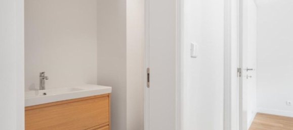 4 غرف نوم منزل في Lisbon, Portugal رقم 105982 41