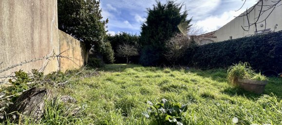 Terrain à Les Sables-d'Olonne, France 408m² No. 110009 2