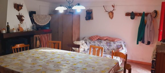 Дом с 9 комнатами в Монтополи ин Валь д’Арно, Италия № 227414 22