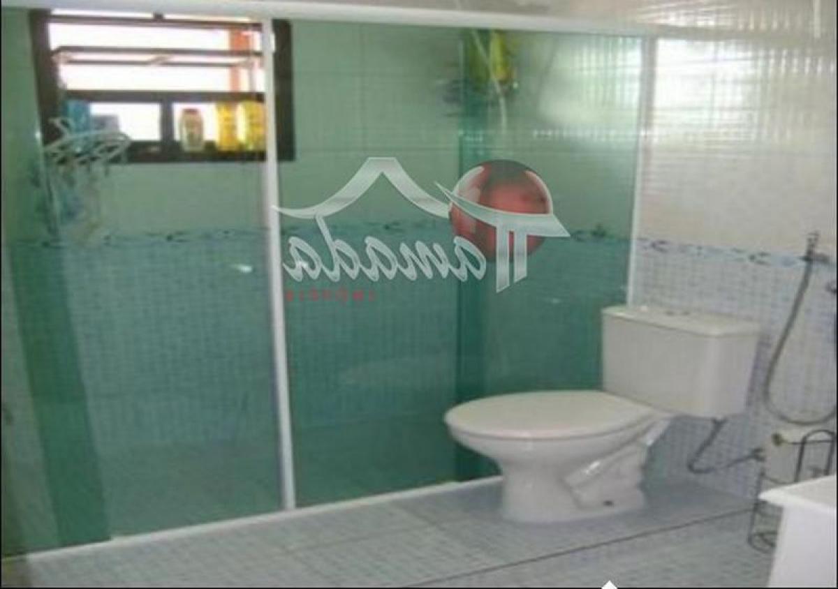 Casa de 4 dormitorios en Sao Paulo, Brazil No. 591395