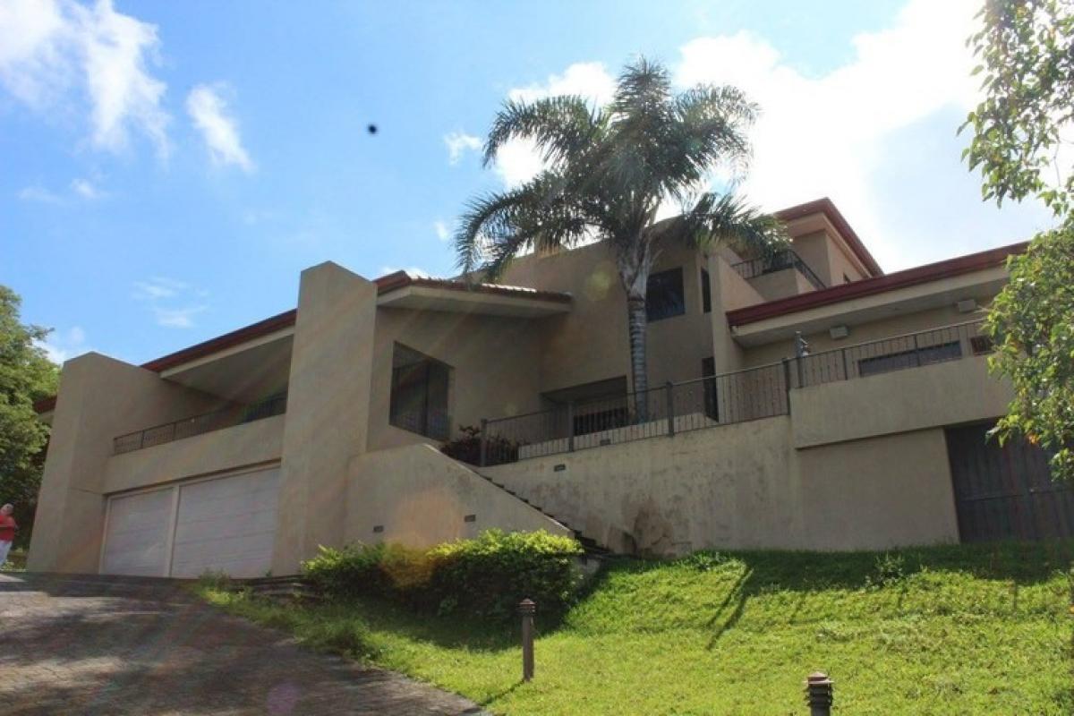 شقة 4 غرف نوم  في San Jose, Costa Rica رقم 226