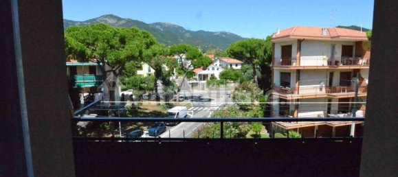 1 bedroom Apartment in Loano, Italy No. 283839 8