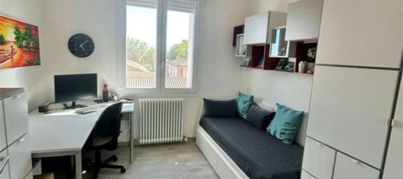 2 bedrooms Apartment in Modena, Italy No. 262845 15