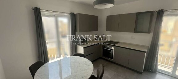 2 bedrooms Penthouse in Gzira, Malta No. 11476 3