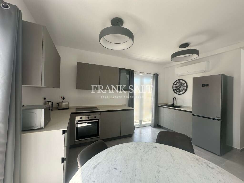 2 bedrooms Penthouse in Gzira, Malta No. 11476