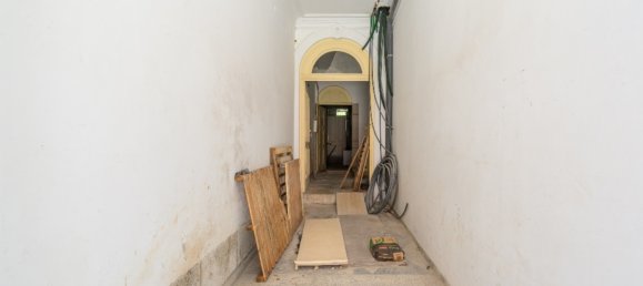 422m² Building in Porto, Portugal No. 104293 14