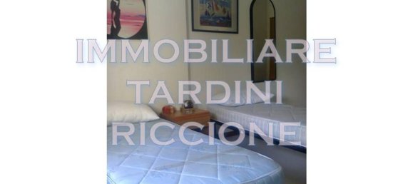 9 rooms Apartment in Pesaro, Italy No. 63880 3