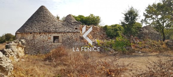 Casa de 7 habitaciónes en Noci, Italy No. 19519 2