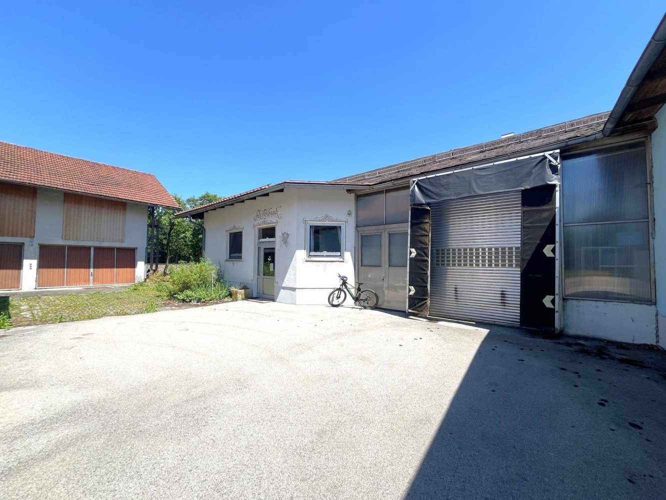 3540m² Warehouse in Neukirchen an der Vockla, Austria No. 145068