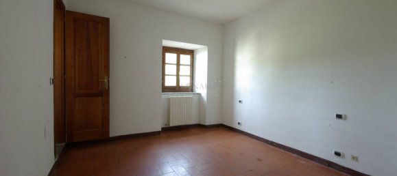 6 bedrooms House in Sansepolcro, Italy No. 89828 11