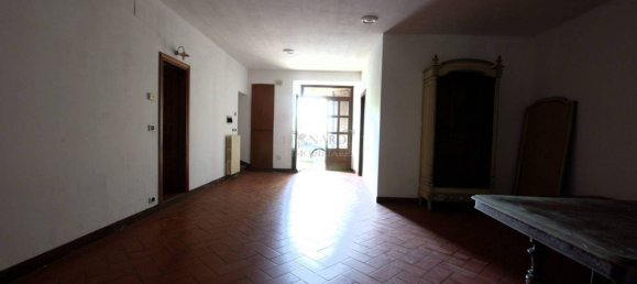 6 bedrooms House in Sansepolcro, Italy No. 89828 27