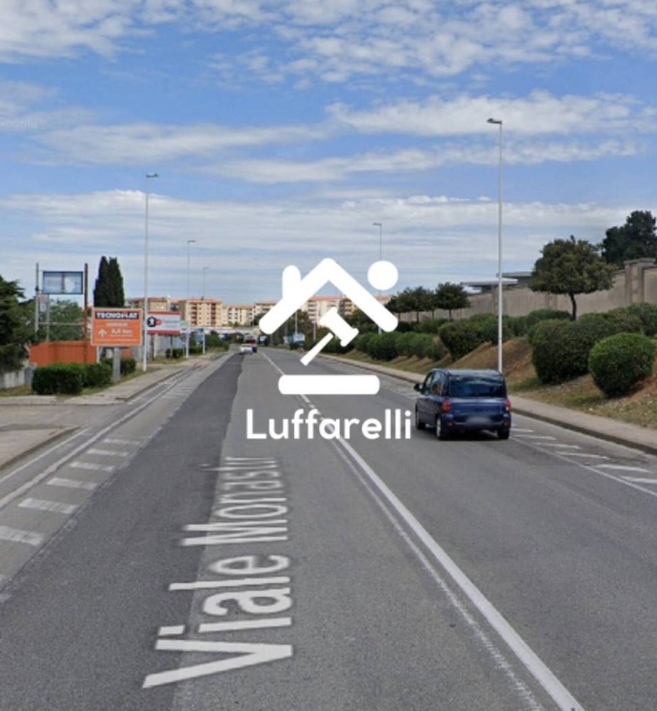 5-Zimmer Lagerhaus in Cagliari, Italy, Nr. 24863