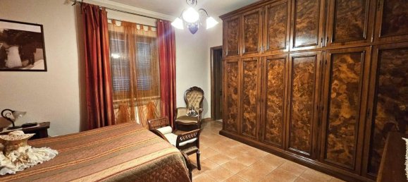 4-Zimmer Villa in Latina, Italy, Nr. 153570 8