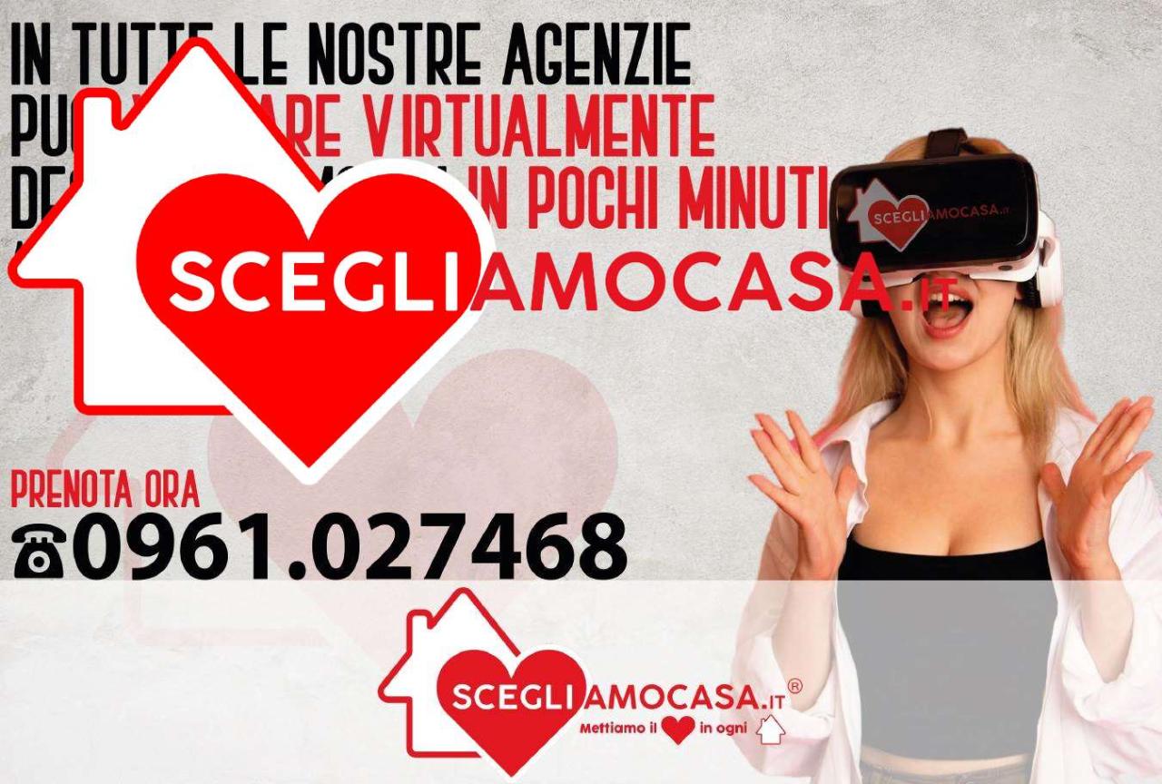 3 rooms Apartment in Catanzaro, Italy No. 111672