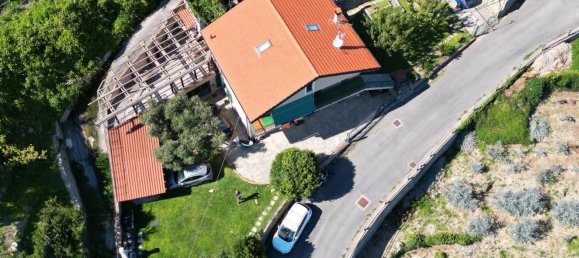 4 Schlafzimmer Wohnung in Magliolo, Italy, Nr. 311037 6