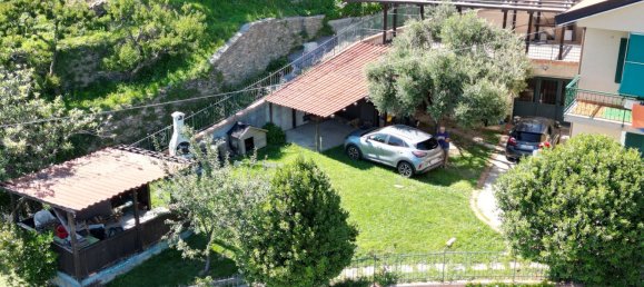 4 Schlafzimmer Wohnung in Magliolo, Italy, Nr. 311037 4