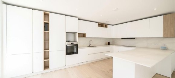 3 bedrooms House in London, United Kingdom No. 12686 8