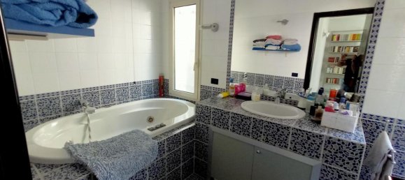 8 rooms Villa in Sanremo, Italy No. 238135 15