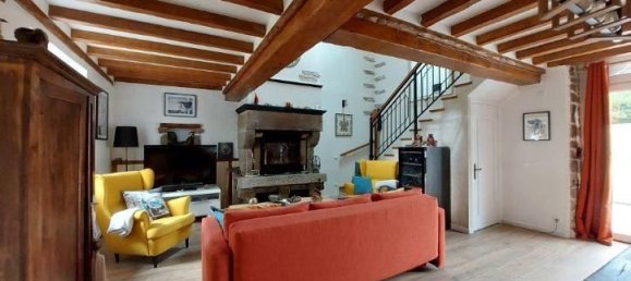 2 bedrooms House in Manche, France No. 356530 2