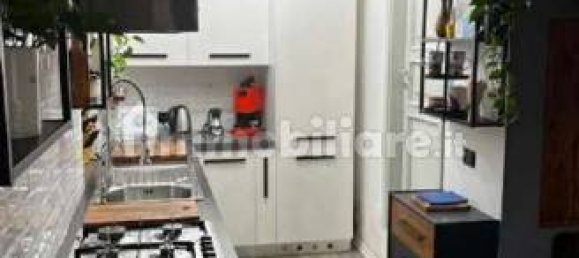 2 Schlafzimmer Wohnung in Bisuschio, Italy, Nr. 294972 5