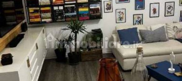 2 Schlafzimmer Wohnung in Bisuschio, Italy, Nr. 294972 14