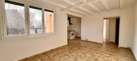 1 chambre Appartement à Sainte-Geneviève-des-Bois, France No. 179535 2