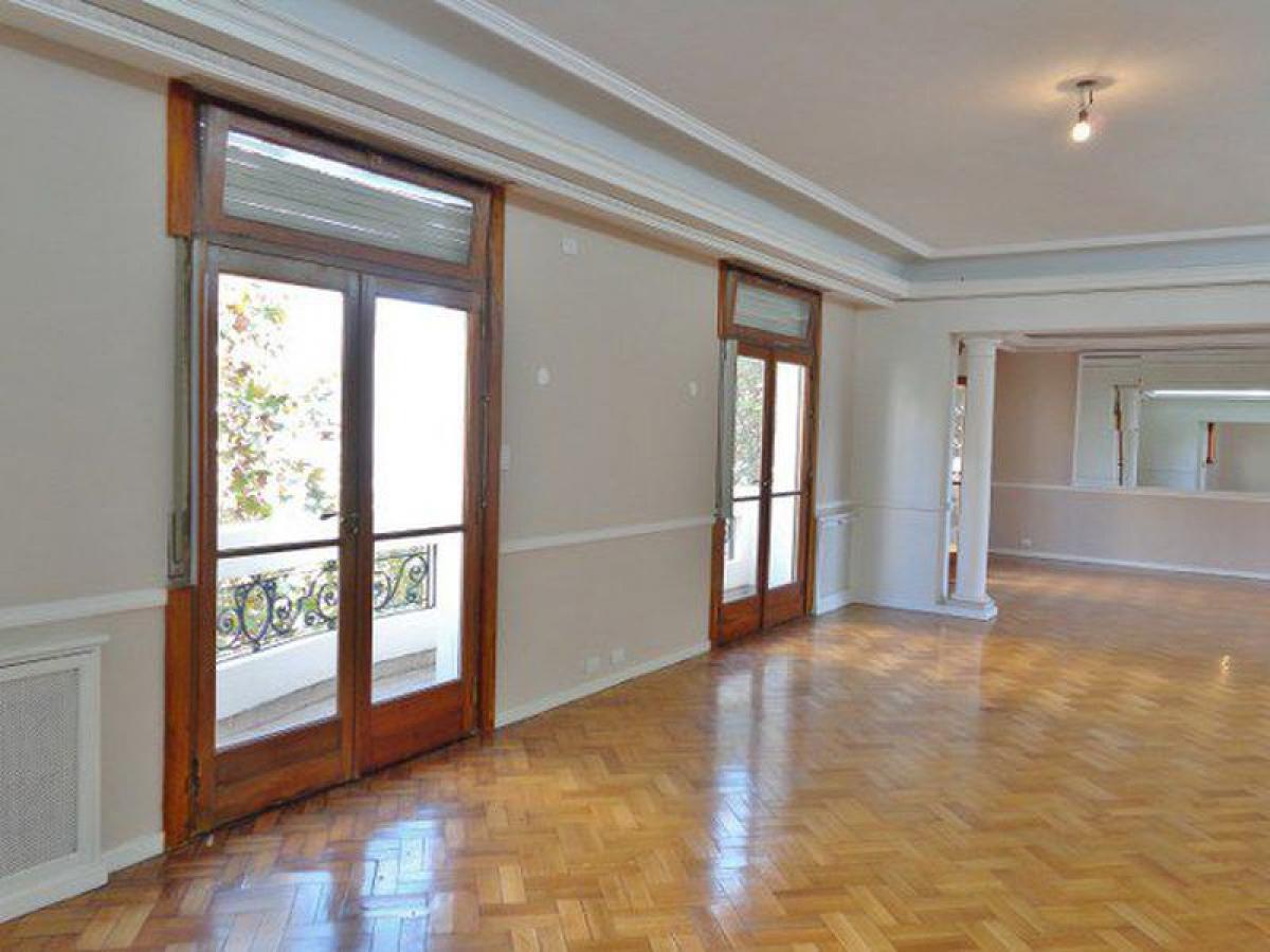 4 bedrooms Apartment in Buenos Aires, Argentina No. 100394