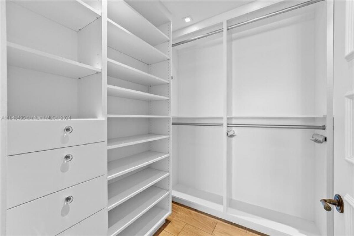 3 Schlafzimmer Haus in Miami, USA, Nr. 293348