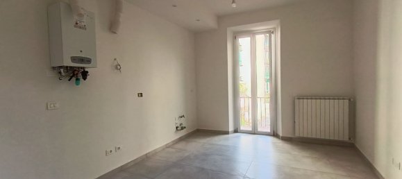 3 rooms Apartment in Florence, Italy No. 265198 11