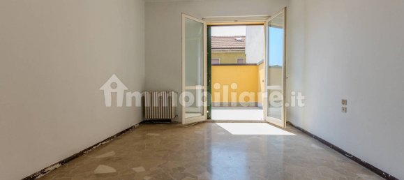 Дом с 3 спальнями в Карате Брианца, Италия № 343492 6