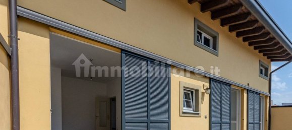 Дом с 3 спальнями в Карате Брианца, Италия № 343492 2