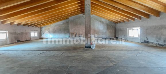 Дом с 3 спальнями в Карате Брианца, Италия № 343492 19