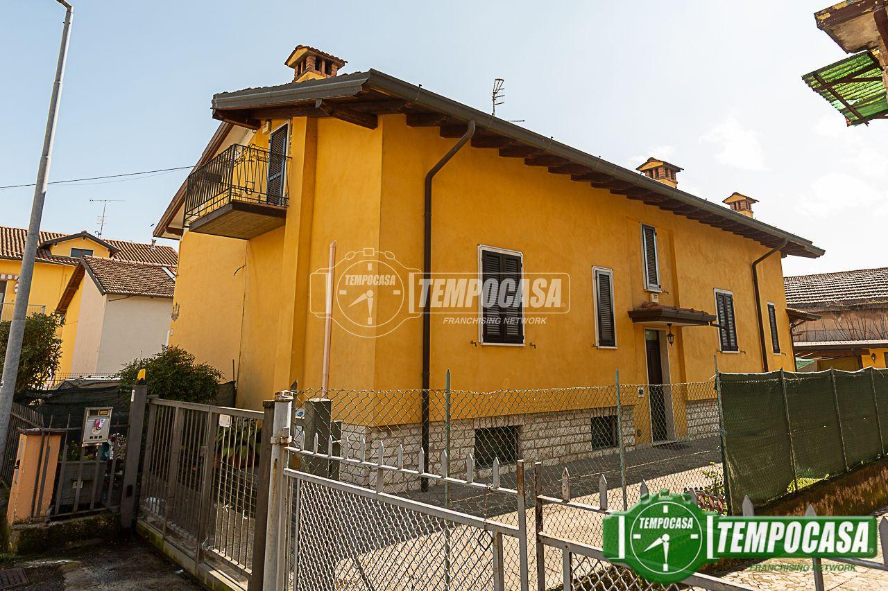 Villa de 3 divisões em Rezzato, Italy N.º 15311