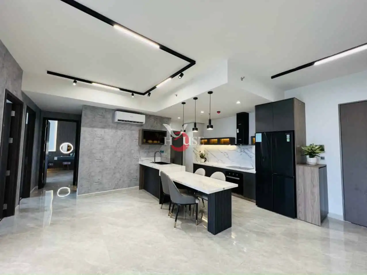 Квартира с 3 спальнями в Район 7, Вьетнам № 9945