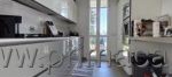 4 rooms House in San Martino in Rio, Italy No. 14640 9