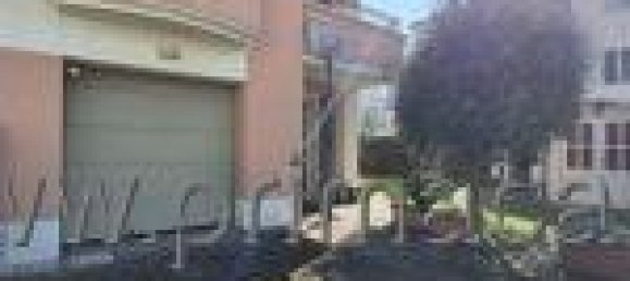 4 rooms House in San Martino in Rio, Italy No. 14640 2