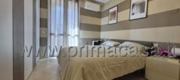 4 rooms House in San Martino in Rio, Italy No. 14640 15