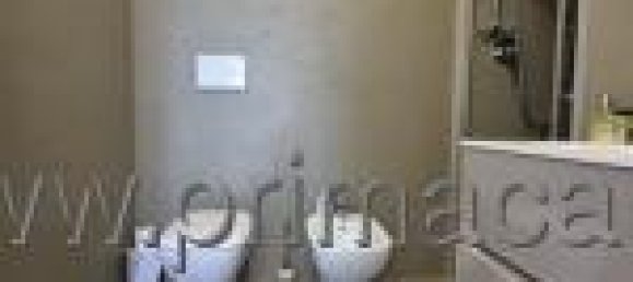 4 rooms House in San Martino in Rio, Italy No. 14640 12