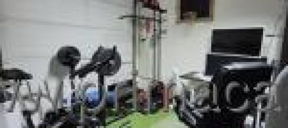 4 rooms House in San Martino in Rio, Italy No. 14640 25