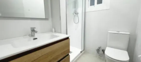 Apartamento T3 em L'Hospitalet de Llobregat, Spain N.º 142248 5