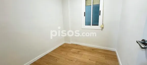 Apartamento T3 em L'Hospitalet de Llobregat, Spain N.º 142248 10